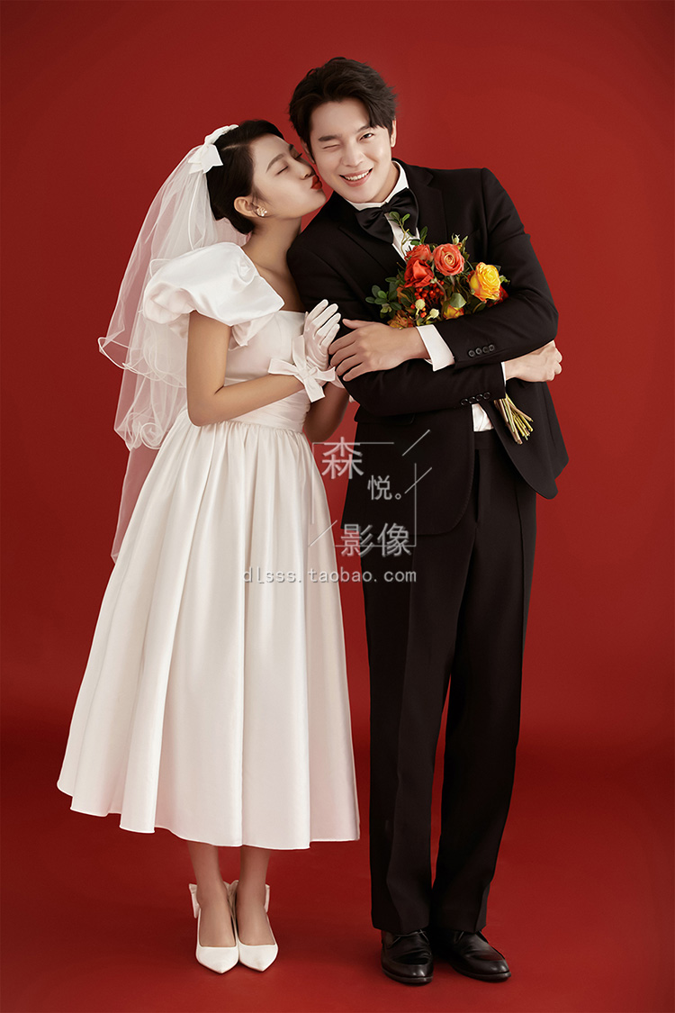 H1456婚纱样图