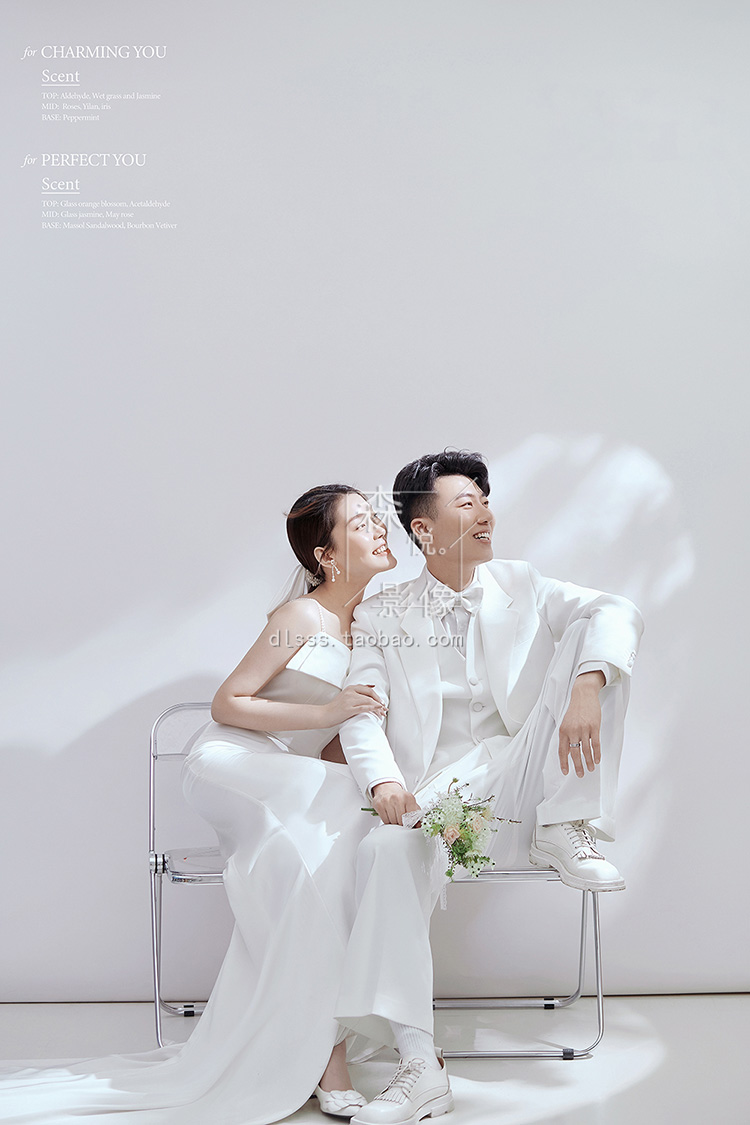 H1461婚纱样图