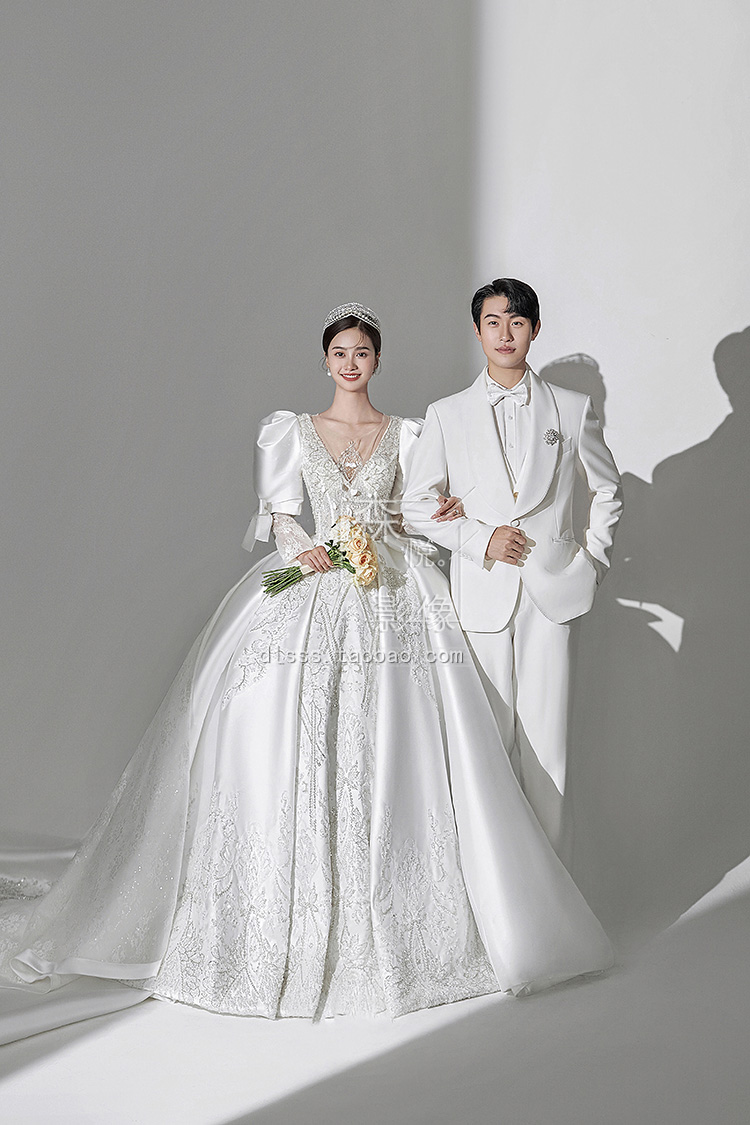 H1386婚纱内景光影